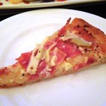 ドリーマーズ・ラウンジ - （2012/12月）アフタヌーンティーの最後ピザ一切れ