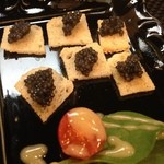 サンフォコン - キャビアのカナッペ