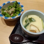 寿司の美登利 - カニ味噌サラダ、茶碗蒸し