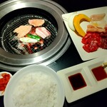 Yakiniku Gyuu Bee - 