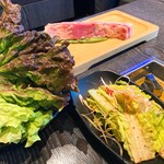 ヨプの王豚塩焼 熟成肉専門店 - 