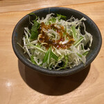 鴨だしらぁ麺 轟 - 最初に出てくるサラダ