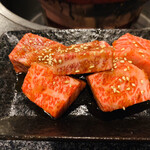 Yakiniku Sukkyanen - ザブトン