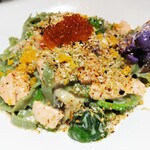 サーモンとオータムポエム､淡路レモンの中華風クリーム和えそば