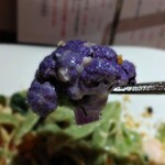 自然派中華 クイジン - サーモンとオータムポエム､淡路レモンの中華風クリーム和えそば　紫カリフラワー 