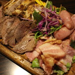 博多串焼き・野菜巻きの店 なまいき - 肉盛り