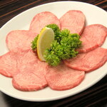 Upper tongue by “Osaka Charcoal Yakiniku (Grilled meat) Koraya”