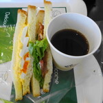 パン工場 - 料理写真:照り焼きチキンとたまご・コーヒー