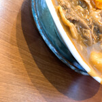 家庭料理居酒屋 よってって - お皿が二重になっていた笑笑