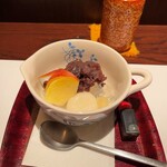 銀亭Cafe&Bar - 八穀米ごはん・和風おろしハンバーグ・野菜煮・あえもの・おしんこ・とん汁・あんみつセット　1100円