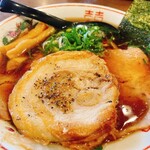 バリバリジョニー - 醤油ラーメン770円+厚切りチャーシュートッピング300円　合計1070円