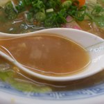 のざわ食堂 - チャンポンのスープは中華そばと同じです。