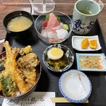 Akiya - 野菜天ぷら丼刺身セット定食