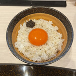 入鹿TOKYO 六本木 - トリュフを添えた濃厚卵かけご飯