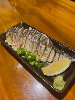 Nama Tsukune Genya - 大人気炙りしめ鯖！脂が乗っていてとてもお酒が進みます！