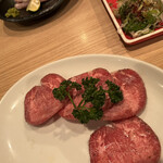 情熱焼肉ファイティングマン - 