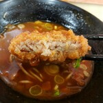 駅そば そば・うどん八起家 - コロッケは美味しい