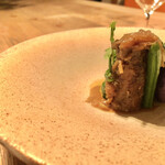 L’Espérance - 牛蒡と玉ねぎの煮込み！！めっちゃうまい！！赤ワインが合うと思います！