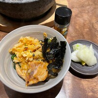 侘家古暦堂 祇園花見小路本店 - 卓上の海苔を添えて、いただきま〜す