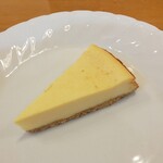 ピノキオ - ベイクドチーズケーキ(トッピングなし)