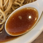 煮干拉麺 小烏丸 - スープ