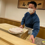 勢麟 - 舞阪港　遠州灘の虎ふぐ4.5kg 巨大な白子