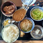 Kometo Yakiniku Nikuno Yoi Chi - 週替わりランチ＋ミニカレー