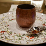 トゥ・ラ・ジョア イズム - 