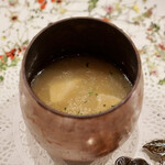 トゥ・ラ・ジョア イズム - 