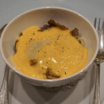 トゥ・ラ・ジョア イズム - 