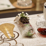 トゥ・ラ・ジョア イズム - 