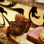 トゥ・ラ・ジョア イズム - 