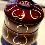 菊鮨 - 赤出汁の器も美しい♡