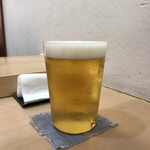 兄弟寿し - グラスビールスタート