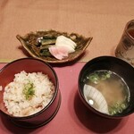 花仙庵 仙仁温泉 岩の湯 - 夕食の岩魚の炊き込みご飯