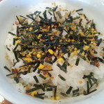 豚そば　成 - ２００えん ライスに無料の『のりたまふりかけ』最高だ