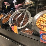 バンダラ ランカ - ディナー限定のおかずも売ってた