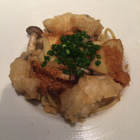 代官山ASO チェレステ 二子玉川店 - 自家製からすみときのこのスパゲッティ 真鱈フリットを添えて
                      (Spaghetti with homemade Karasumi and mushroom)