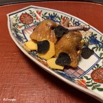 御料理 寺沢 - ﾎﾛﾎﾛ鳥と黒ﾄﾘｭﾌと慈姑ﾁｯﾌﾟｽと