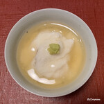 御料理 寺沢 - 伊勢海老と河豚の白子の蕪蒸し