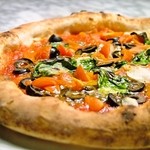 PIZZERIA CAPOLI - ワインがすすみます！アンチョビ、オリーブ、ケッパーのタランティーナ