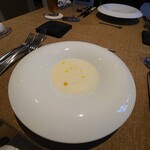 LA SALETTA - カリフラワーのスープ