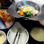 おさかな亭 - 料理写真:アワビのバター焼き付「海鮮丼」ランチ