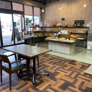 ベーカリーカフェ パーシモン_2