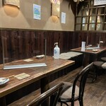 和菜 れとろ - れとろテーブル席