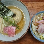 ヨコクラストアハウス - 