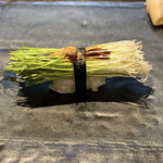 Sushi Umado - 芽ネギ