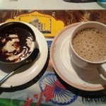 Kafe Do Tenjiku - サーヴィス②のデザートとミルクティ