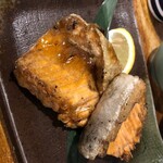 凡蔵 - 鮭のハラス焼き