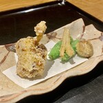 尾頭橋すみや - 唐揚げ(天ぷら)　こちらも骨の周りがジューシーで美味しい